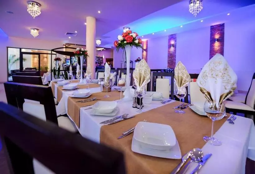 فندق Trzy Korony