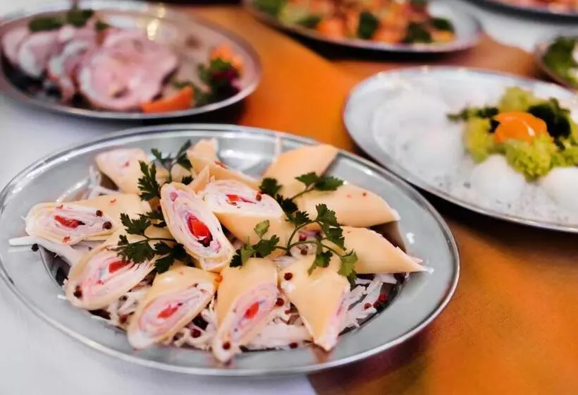 فندق Trzy Korony