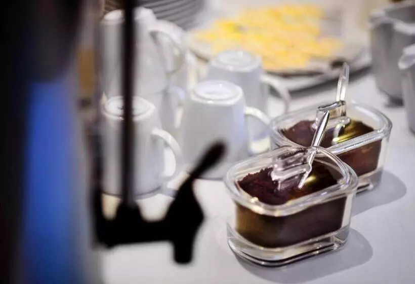 فندق Trzy Korony