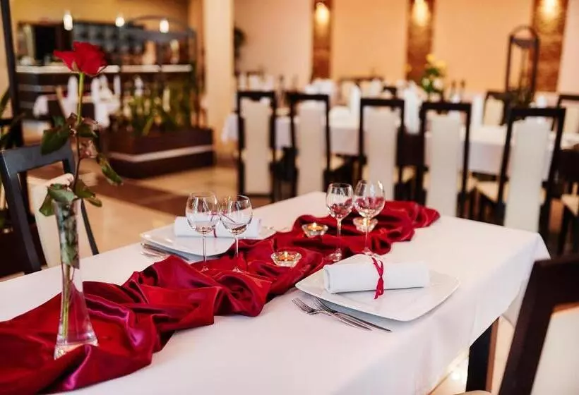 فندق Trzy Korony