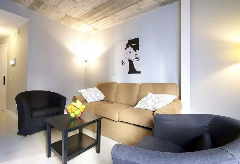 Short Stay Group Borne Lofts Serviced Apartments