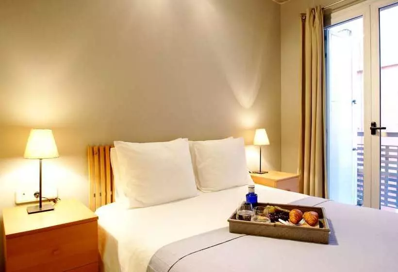 Short Stay Group Borne Lofts Serviced Apartments