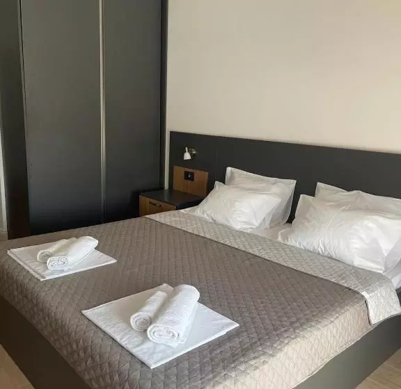 هتل Elia Residence