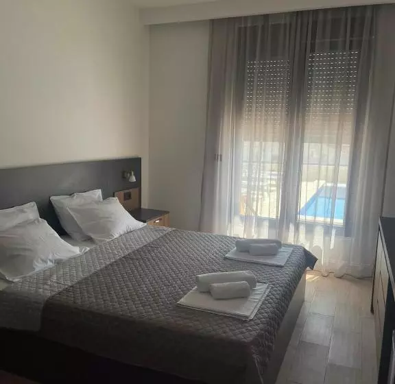 هتل Elia Residence