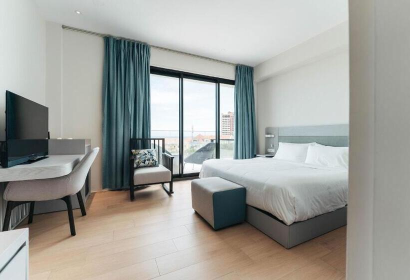 Elements Hotel & Shops Curaçao