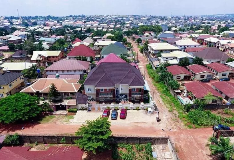 هتل Golden Movida