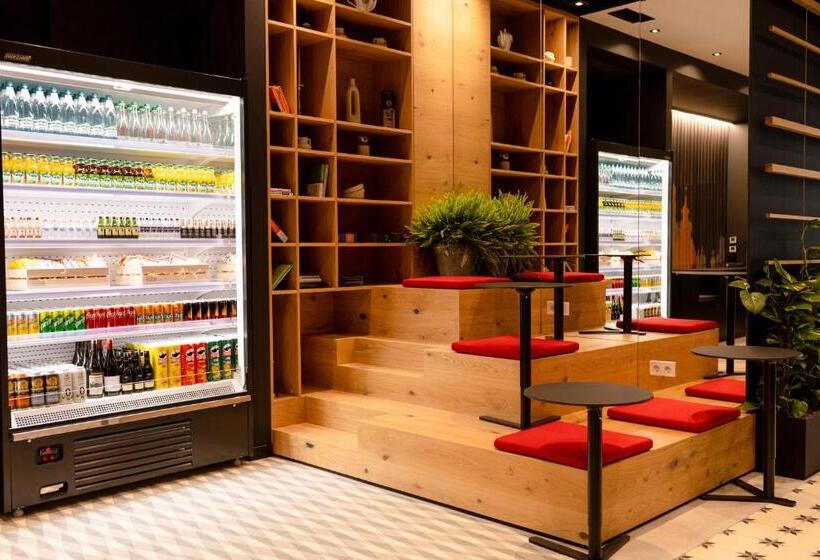 فندق Ibis Lviv Center