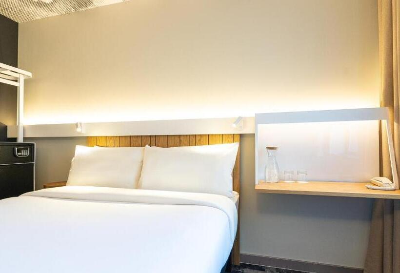 فندق Ibis Lviv Center