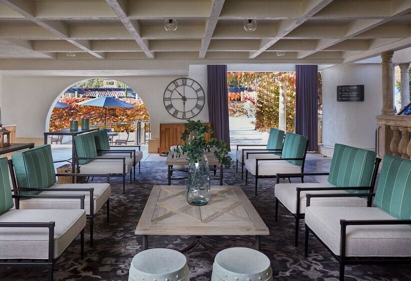 Отель The Lodge At Healdsburg, Tapestry Collection By Hilton