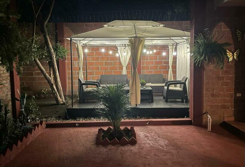 Отель Casa La Colonia