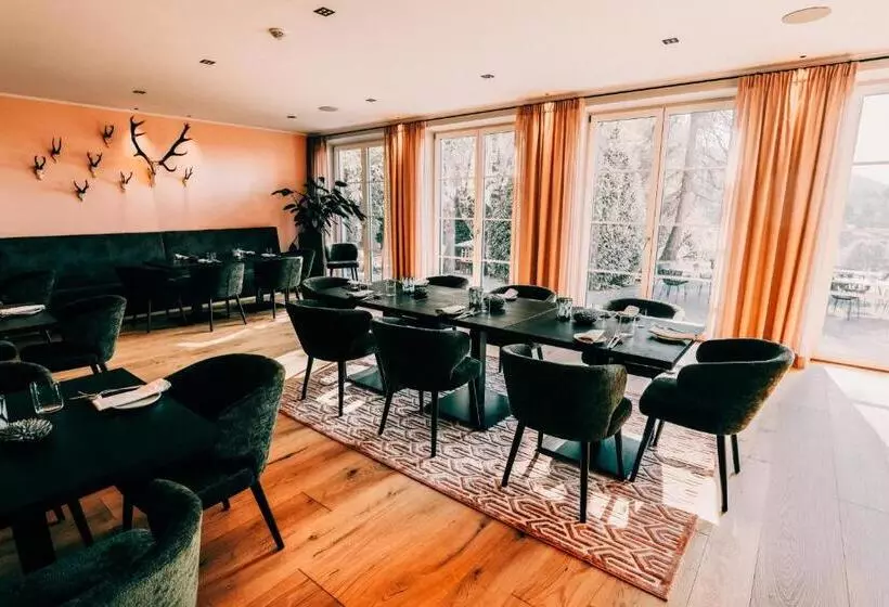 ホテル Kh1897 I Kirchenwirt Hofer