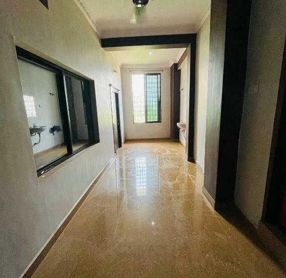 호텔 Oyo 91480 Pangat Guest House