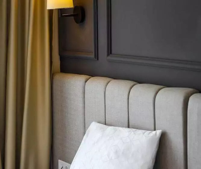 ホテル Fontana Verde