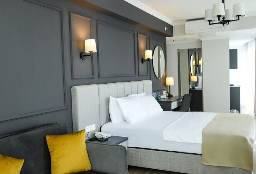 Отель Fontana Verde