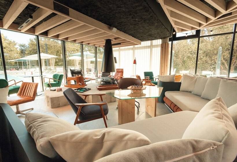 Greet Hotel La Rochelle Centre