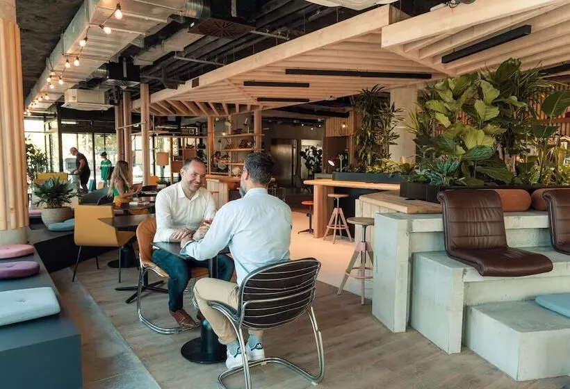 Greet Hotel La Rochelle Centre