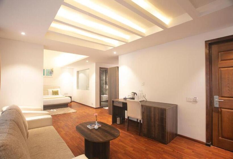 Hotel Magpie Libing Grand