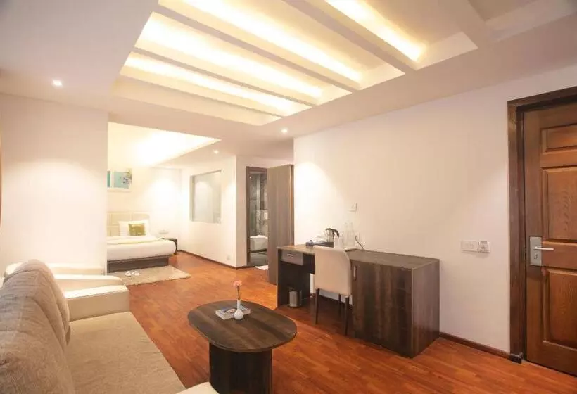 Hotelli Magpie Libing Grand