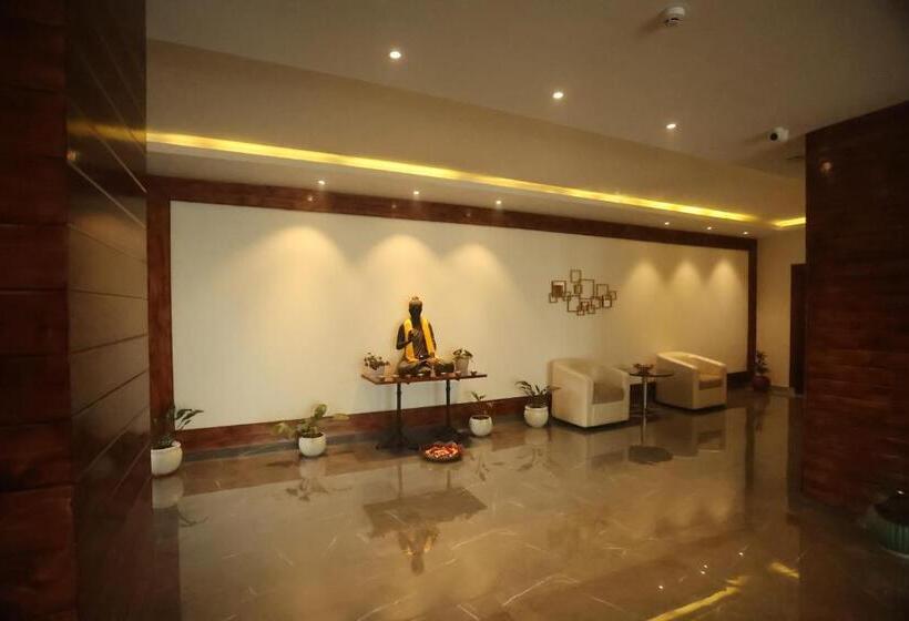 Hotel Magpie Libing Grand