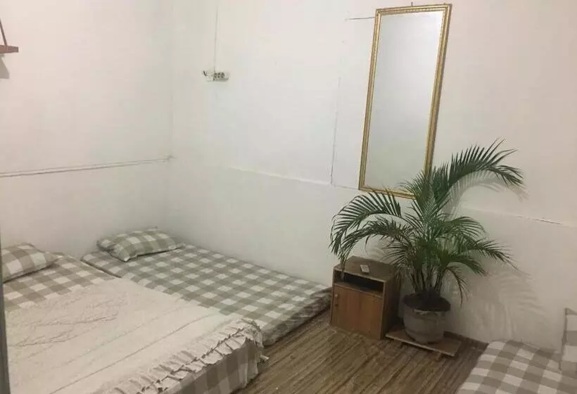 Lorent Hostel