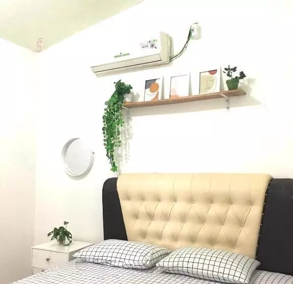 Lorent Hostel