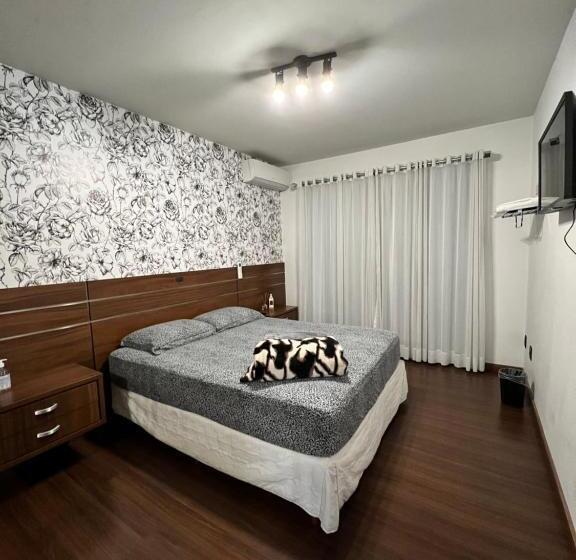 膳宿费 Pousada Central Jaraguá