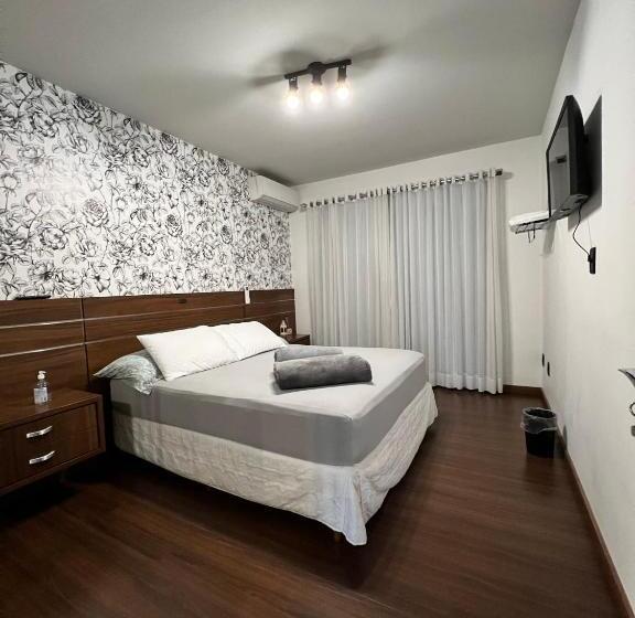 膳宿费 Pousada Central Jaraguá