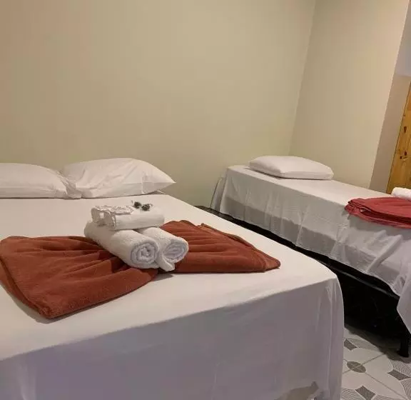 ペンション Pousada Da Praça