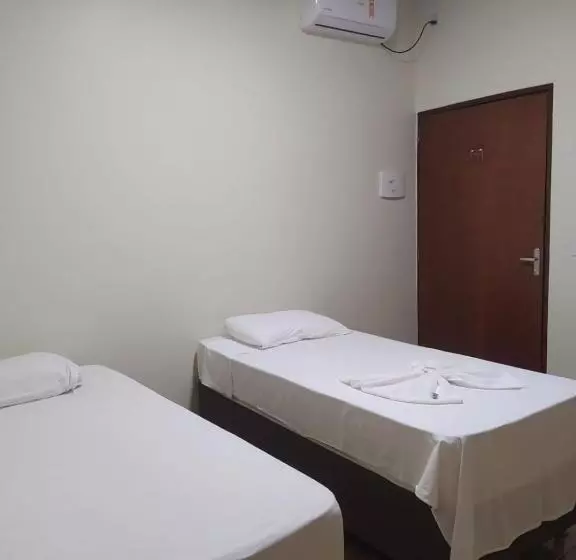 ペンション Pousada Da Praça