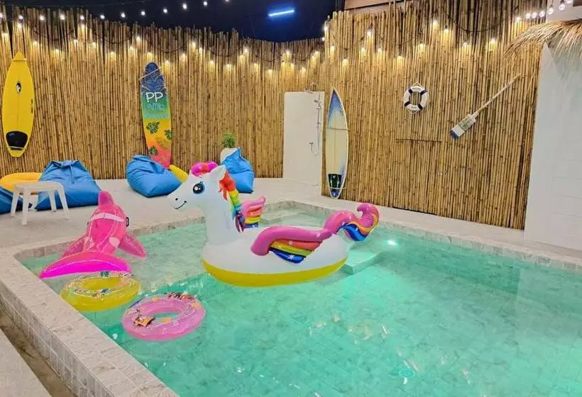 Lomakeskus พีพี วิลล่า บางแสน รีสอร์ท