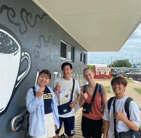 호스텔 Tomato Backpackers