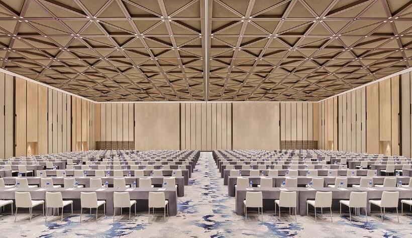 בית מלון כפרי Artyzen Habitat Lingang Shanghai