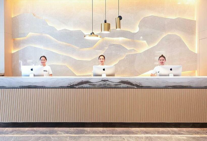 Atour Hotel Lanzhou Anning Zhonghai Plaza