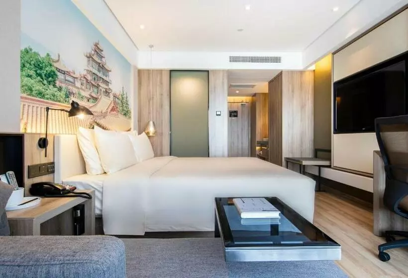 Atour Hotel Lanzhou Anning Zhonghai Plaza