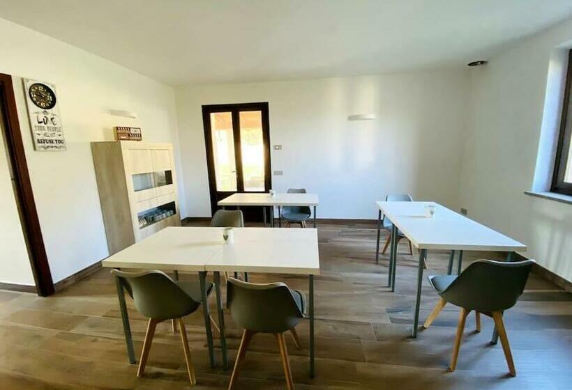 בית מלון כפרי Cascina Il Germoglio