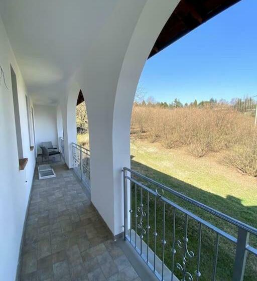 בית מלון כפרי Cascina Il Germoglio