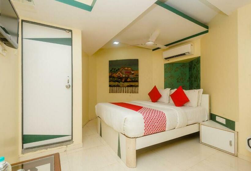 Szálloda Grand Corp Inn, Near Nesco Goregaon Bombay Exhibition Center