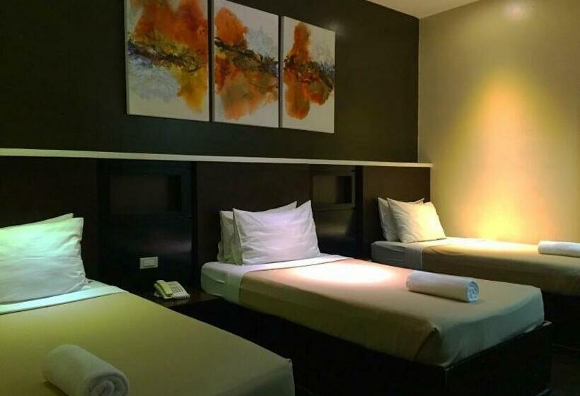 Отель Greenwindows