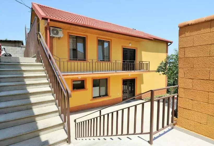 هتل Villa Gio