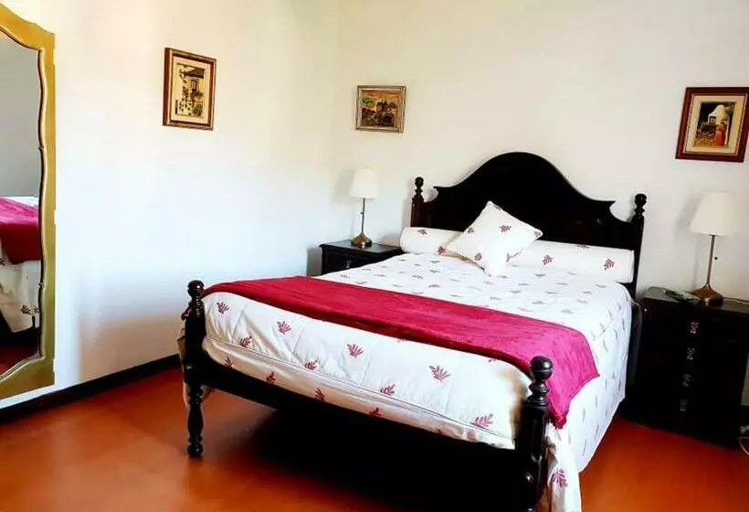 ペンション Casa Pilar