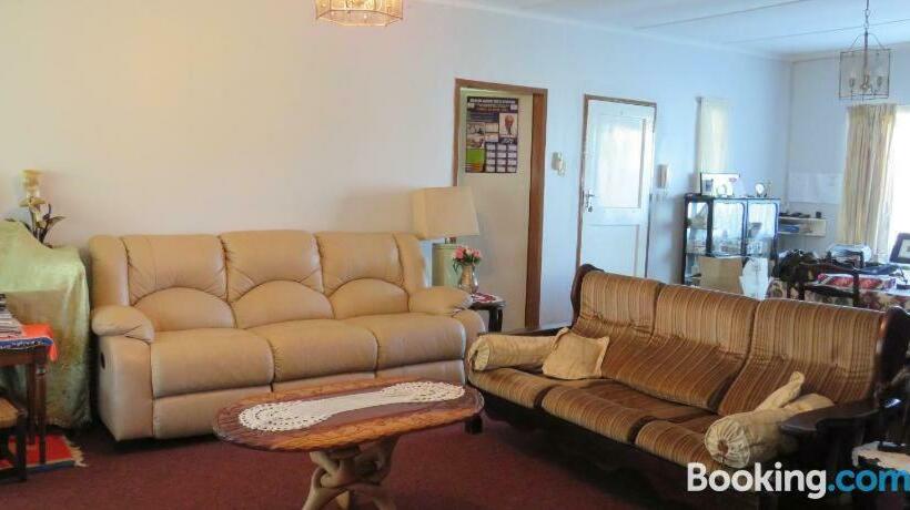 پانسیون Heavenly Heritage House