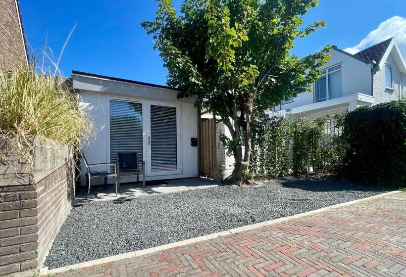 پانسیون Royal Green