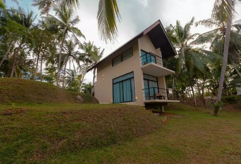 استراحتگاه Serendipity Lake Hikkaduwa
