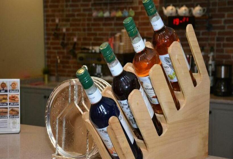 فندق المصباح المميز