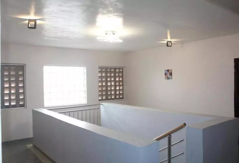 Amazing Grace Hostel And International Serviced Apartments