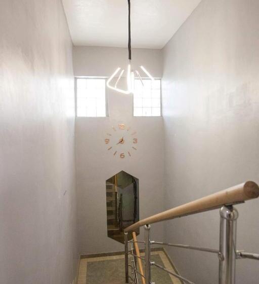 Amazing Grace Hostel And International Serviced Apartments