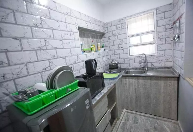 Amazing Grace Hostel And International Serviced Apartments