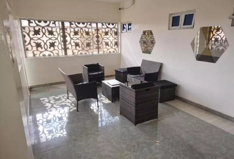 Amazing Grace Hostel And International Serviced Apartments