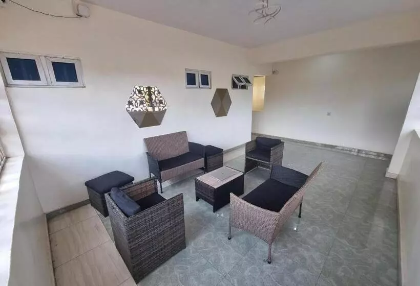 Amazing Grace Hostel And International Serviced Apartments