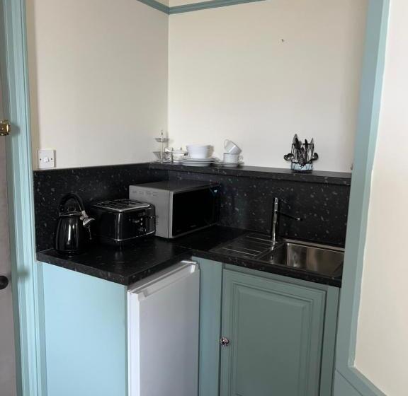 Bed and Breakfast Ivybank Villa